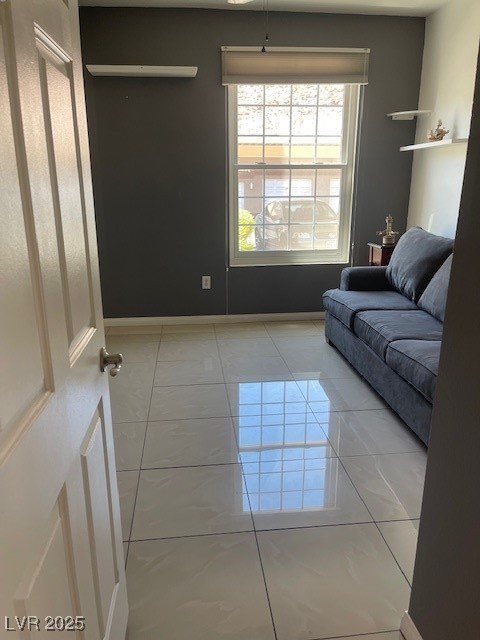 231 West Horizon Ridge Parkway 517