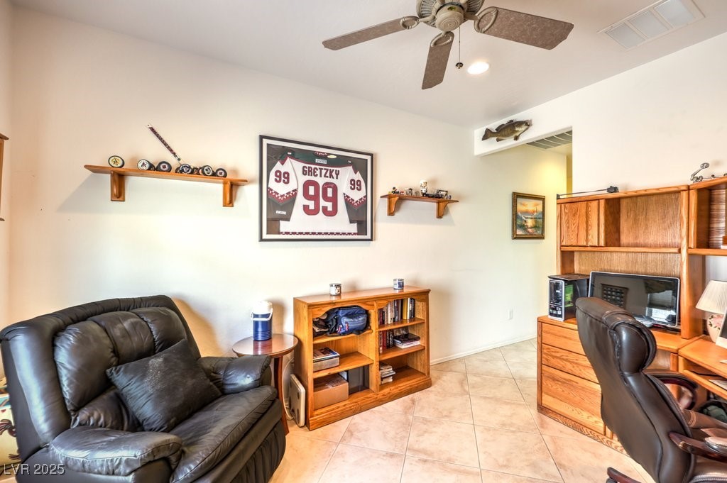 7824 Homing Pigeon Street