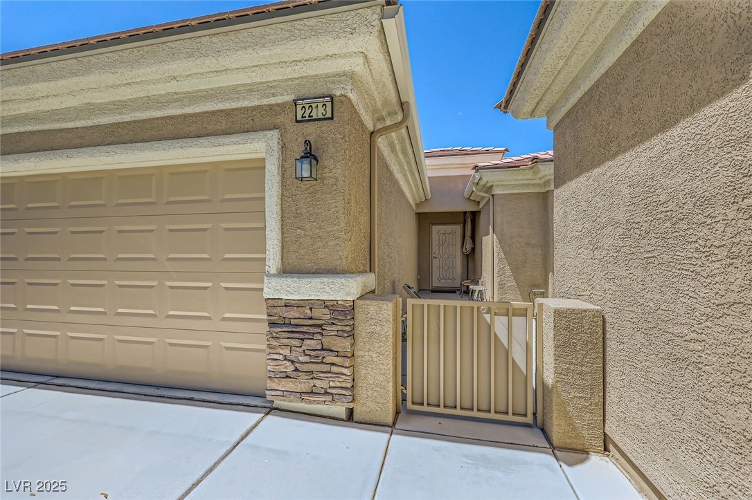 2213 Carrier Dove Way