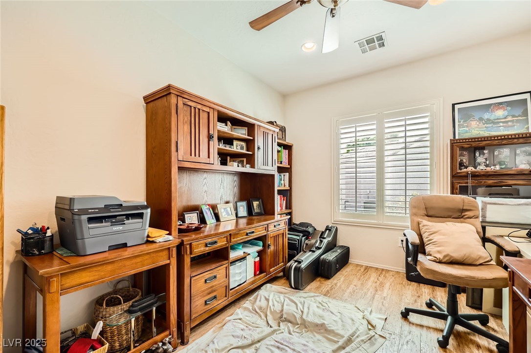 2213 Carrier Dove Way