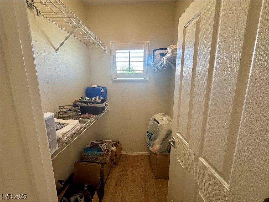 2213 Carrier Dove Way