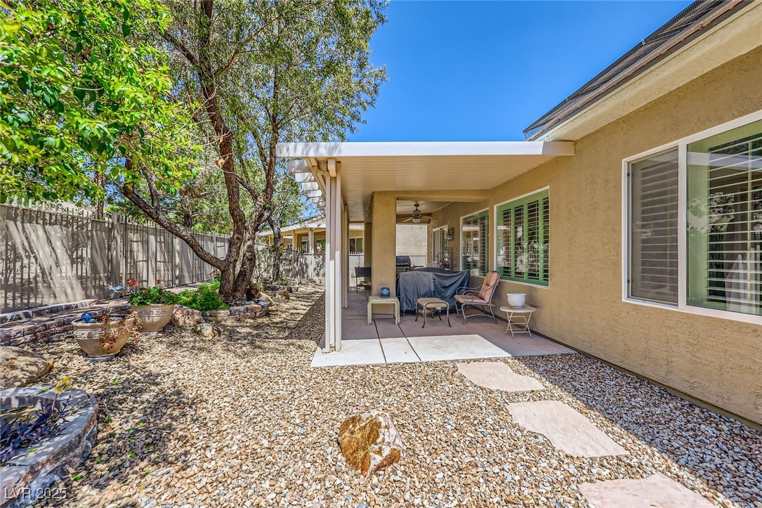 2213 Carrier Dove Way