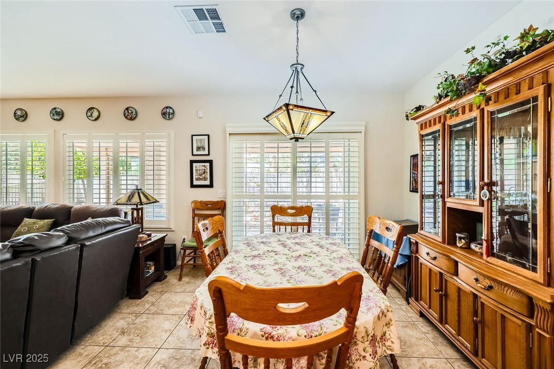 2213 Carrier Dove Way