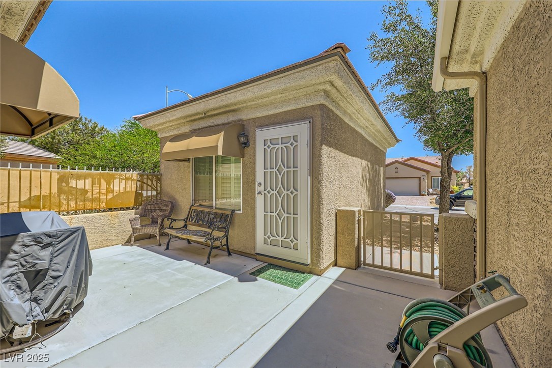 2213 Carrier Dove Way