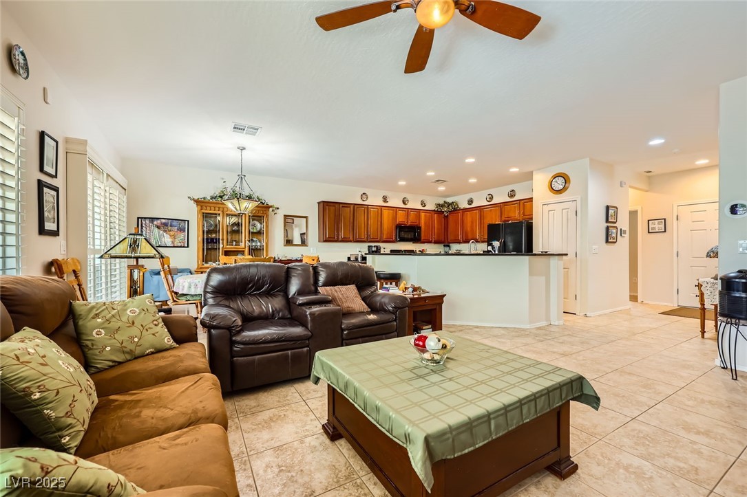 2213 Carrier Dove Way