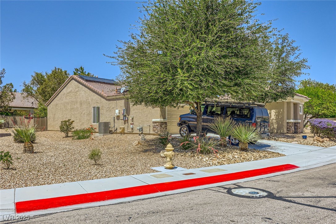 2213 Carrier Dove Way