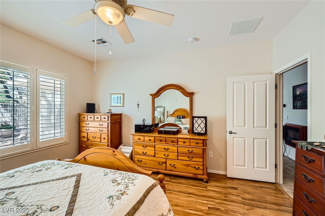 2213 Carrier Dove Way