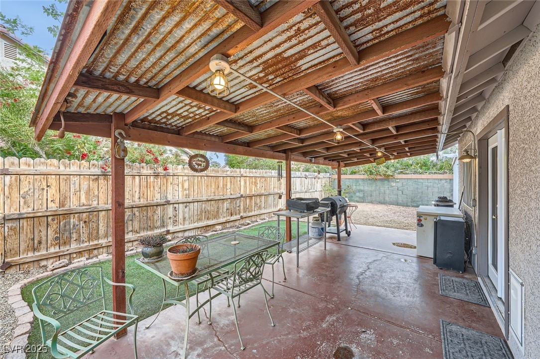 5516 Gulf Springs Court