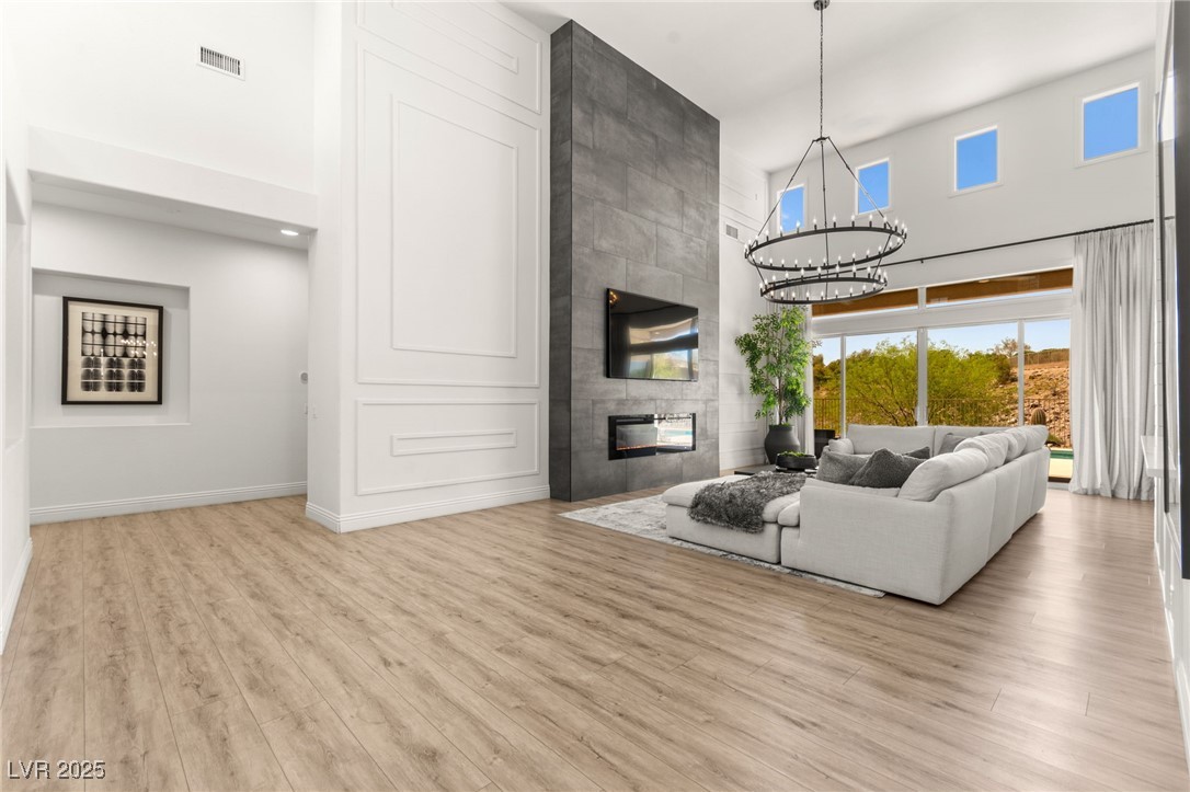 29 Plum Hollow Drive
