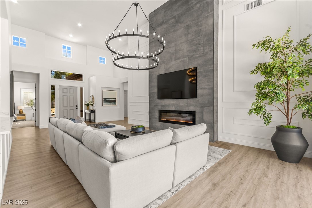 29 Plum Hollow Drive