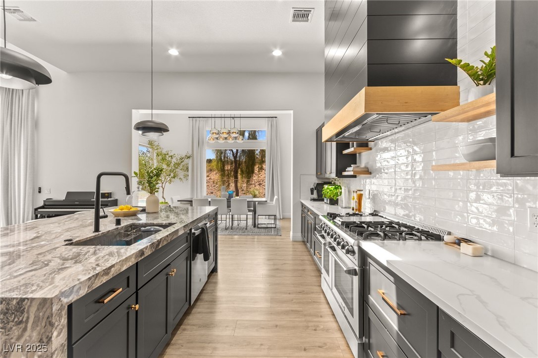 29 Plum Hollow Drive