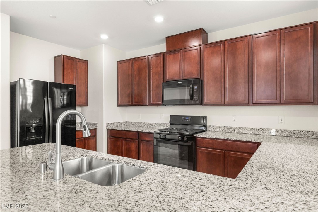2467 Bellinzona Place