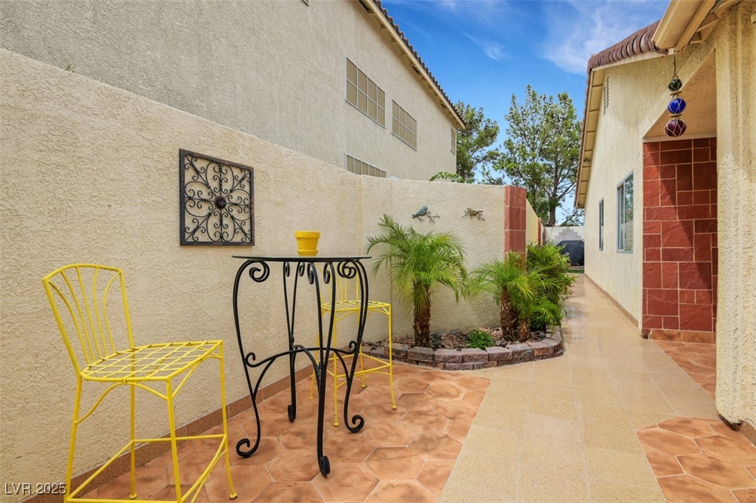 7608 Vista Hills Drive