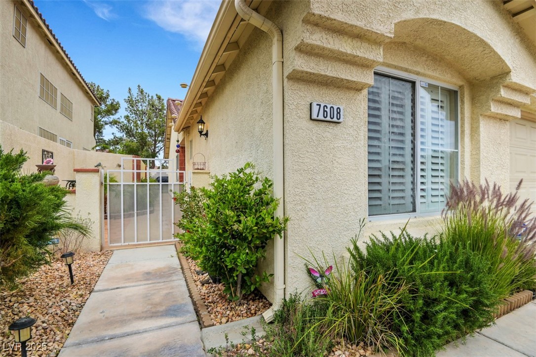 7608 Vista Hills Drive