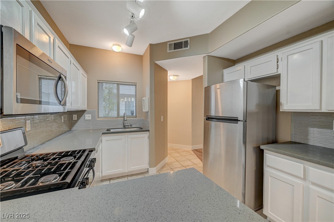 2109 Echo Bay Street 103