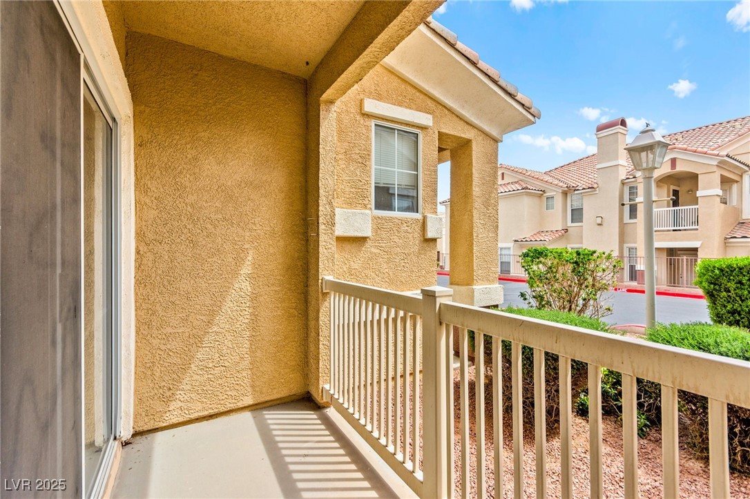 5855 Valley Drive 1101