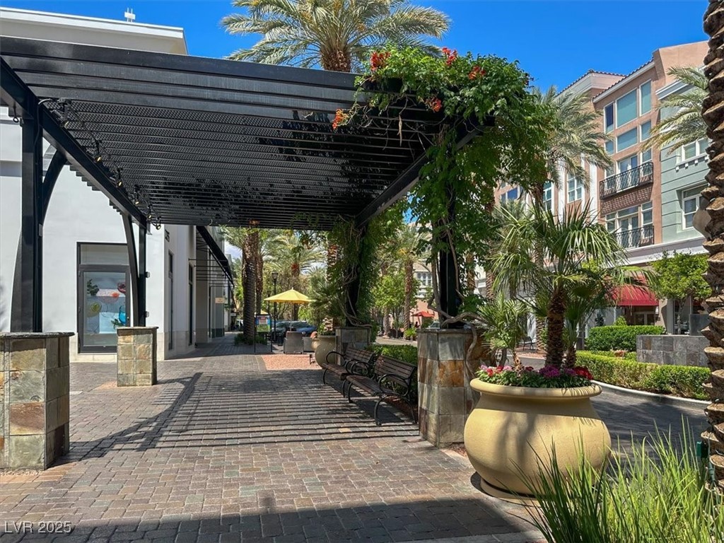 2251 Summerwind Circle