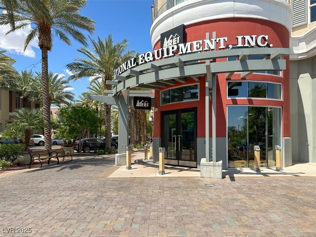 2251 Summerwind Circle