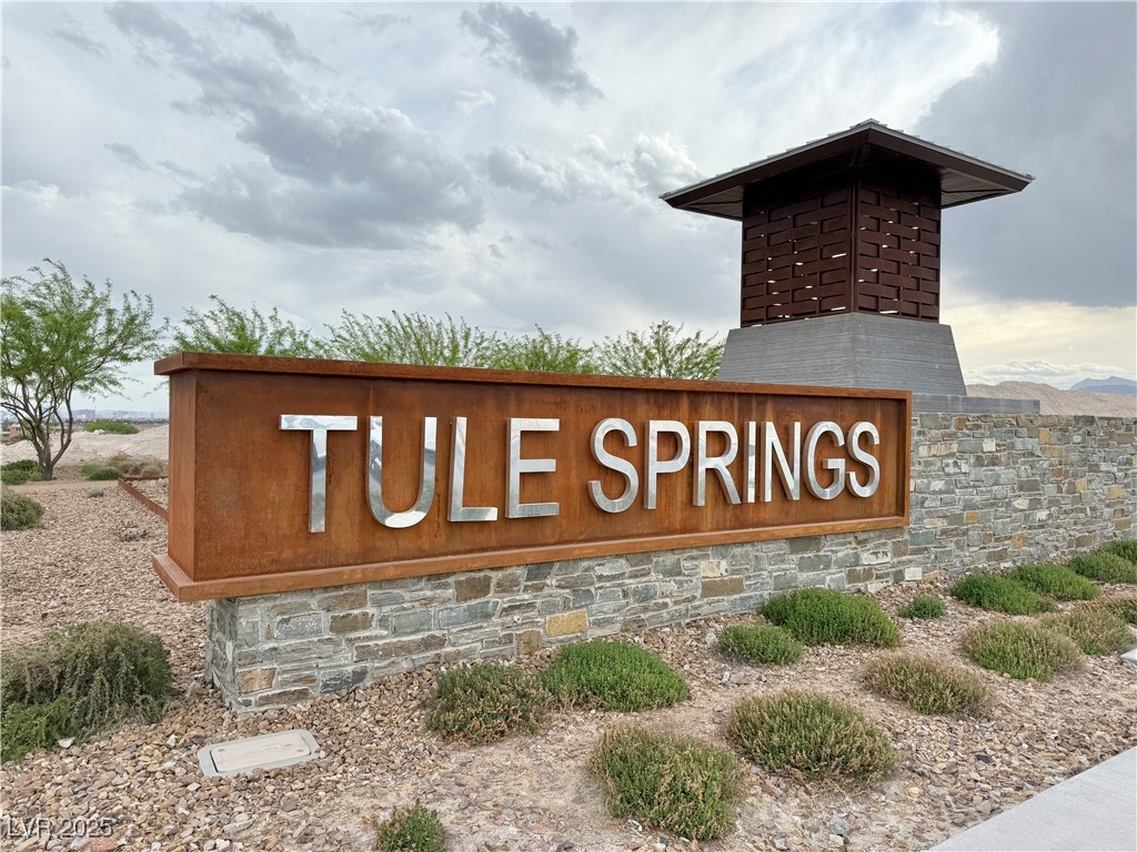 7041 Fossil Rim Street