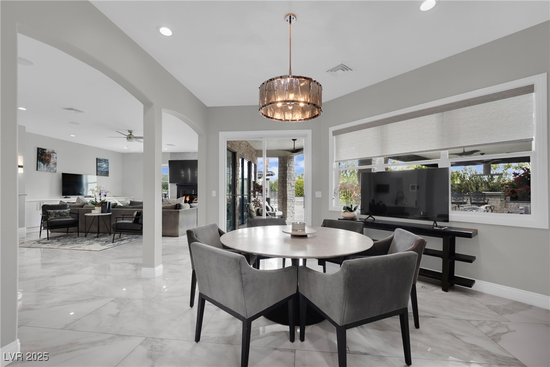 2208 Point Rock Lane