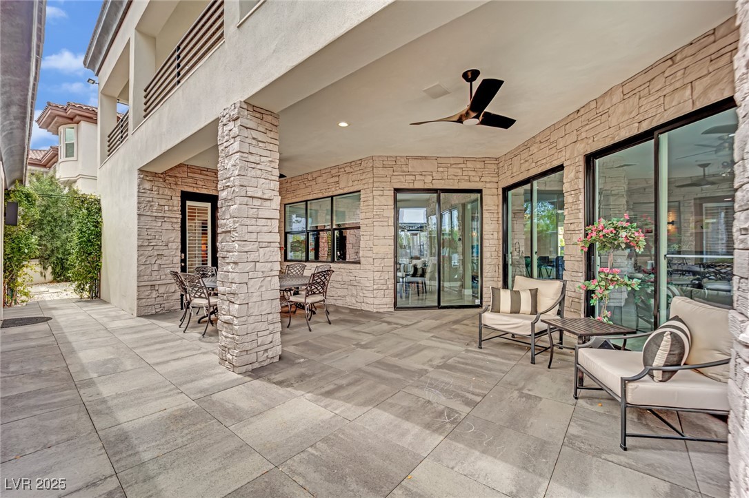 2208 Point Rock Lane