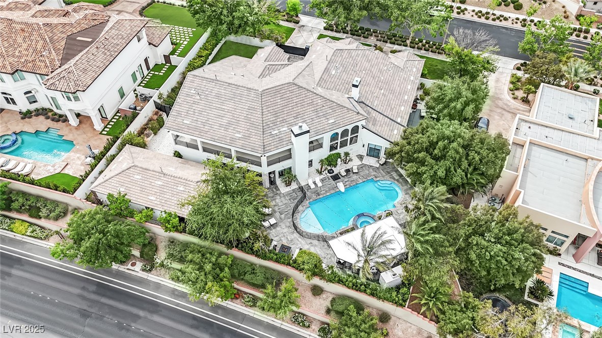 2208 Point Rock Lane