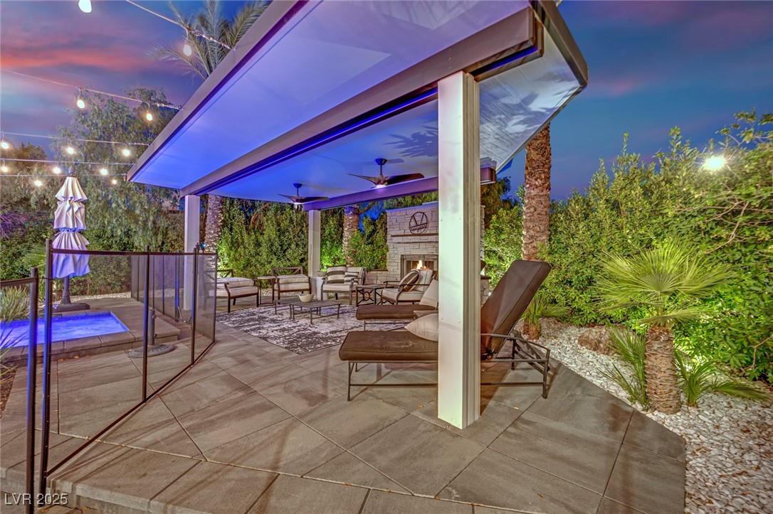2208 Point Rock Lane