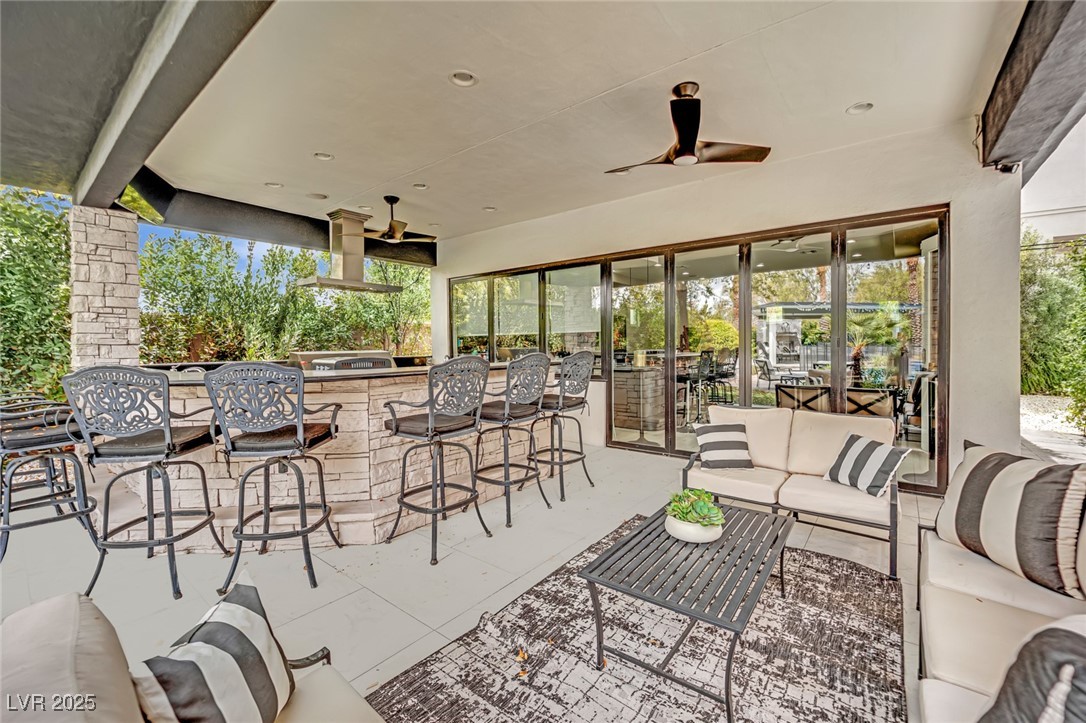 2208 Point Rock Lane