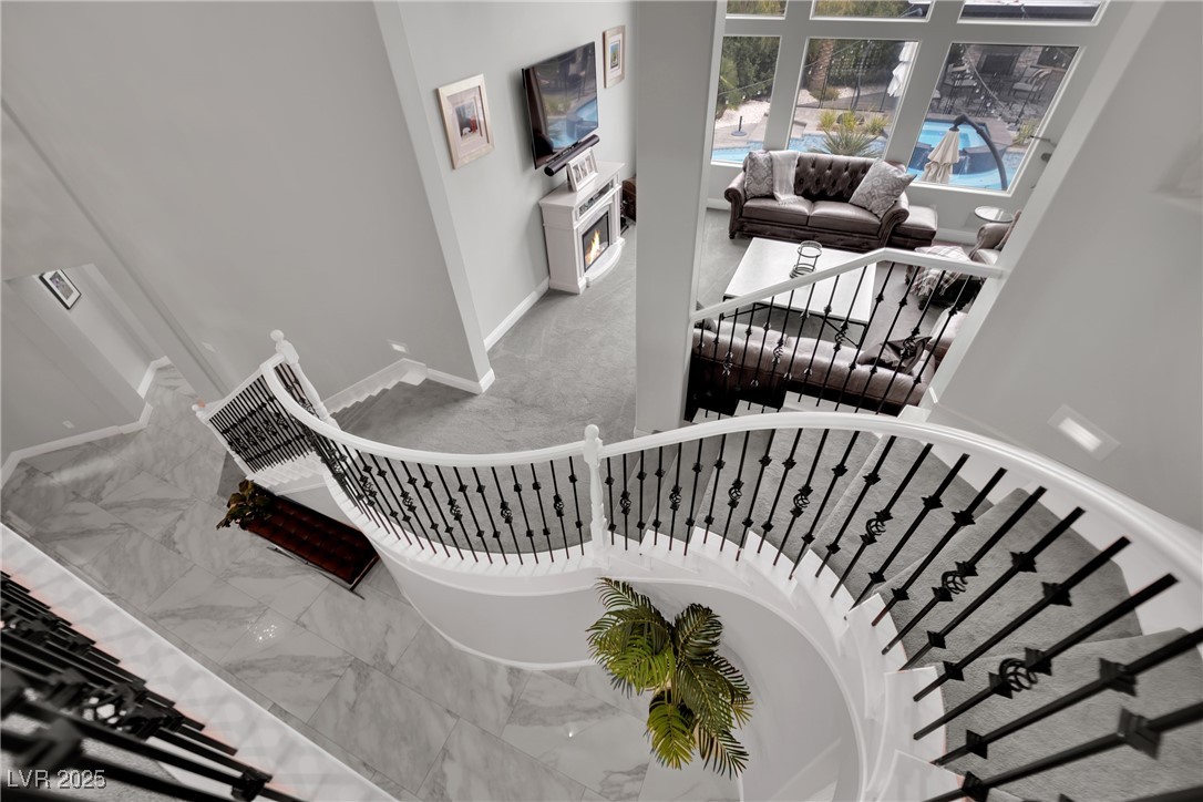 2208 Point Rock Lane