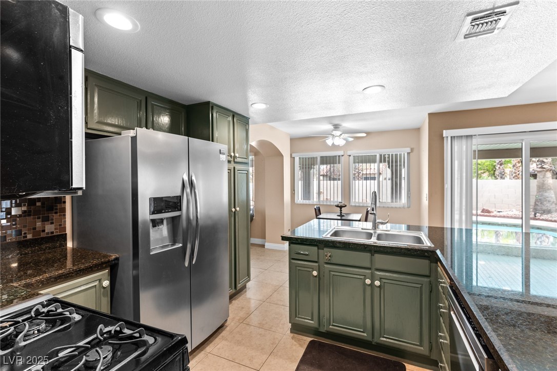 94 Fantasia Lane