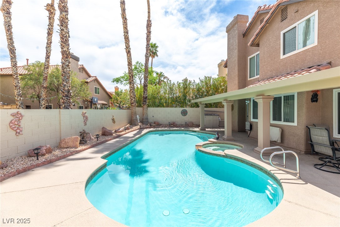 94 Fantasia Lane