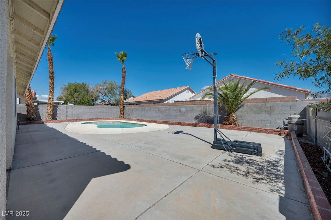 520 Stonehurst Drive