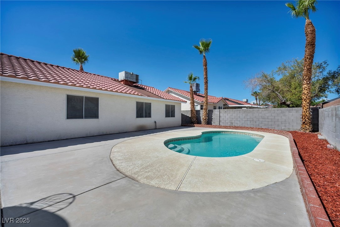 520 Stonehurst Drive