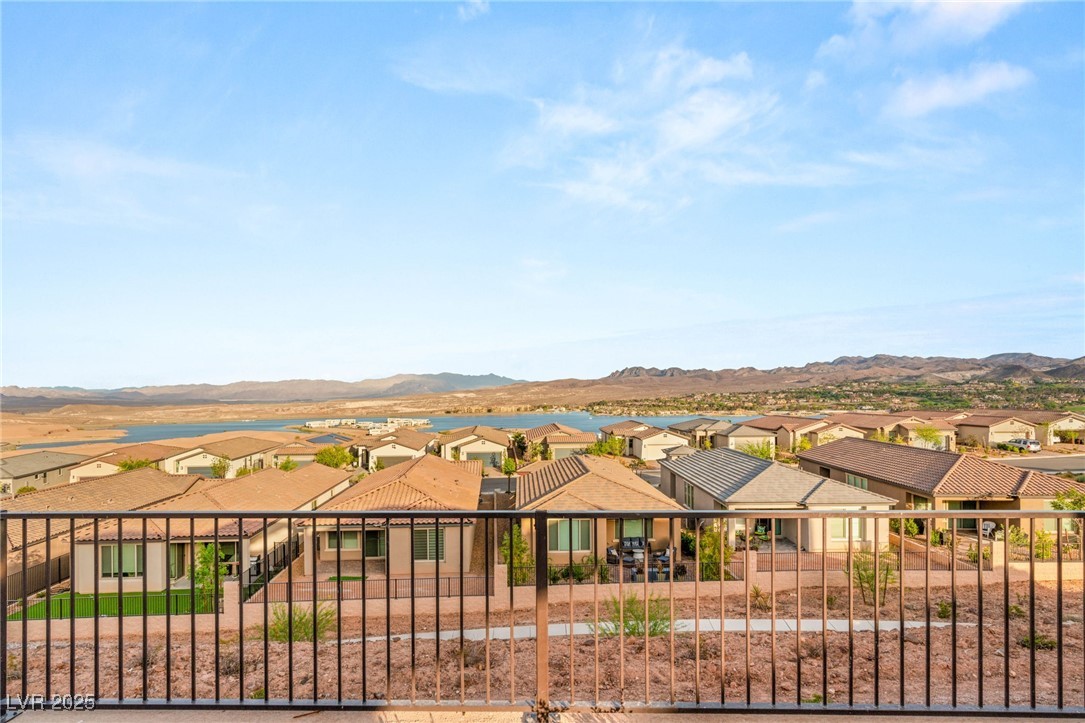 46 Lake Bluff Court