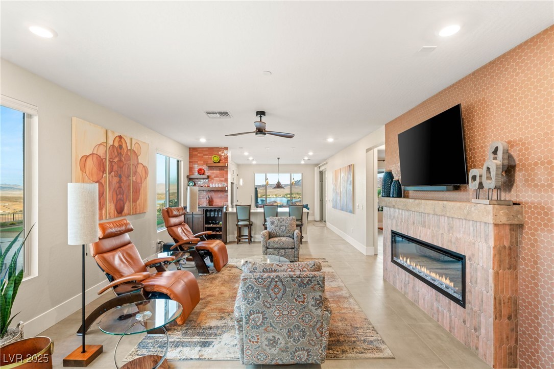 46 Lake Bluff Court