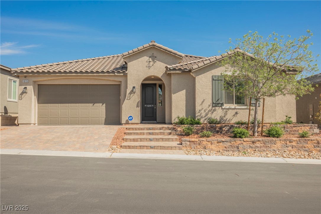 10126 Cliff Dwellings Avenue