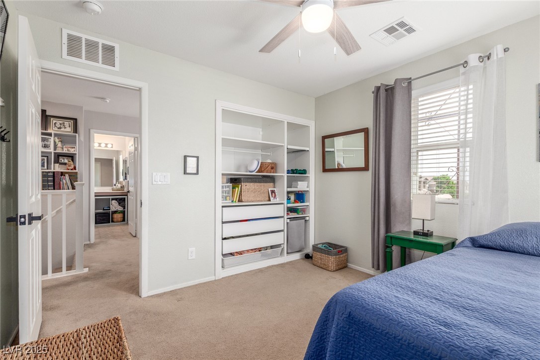 10528 Emerald Path Avenue