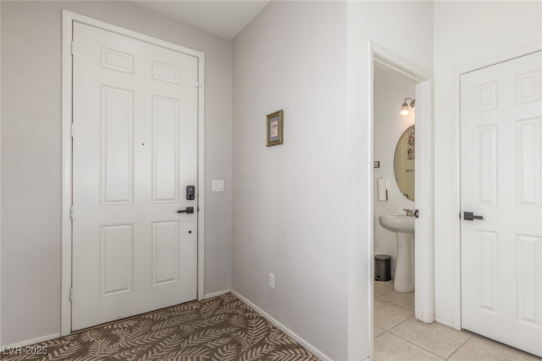 10528 Emerald Path Avenue