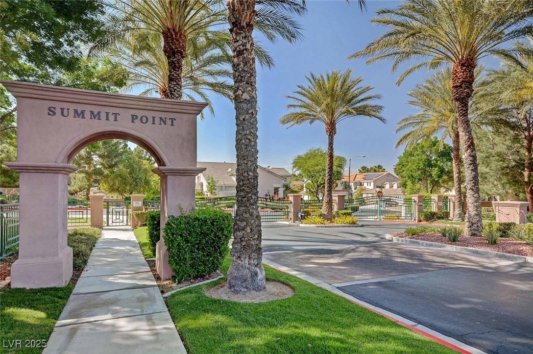301 NEW RIVER Circle