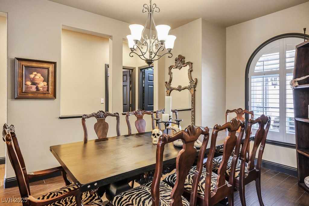 301 NEW RIVER Circle