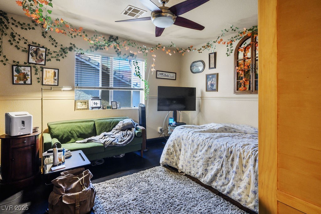 301 NEW RIVER Circle