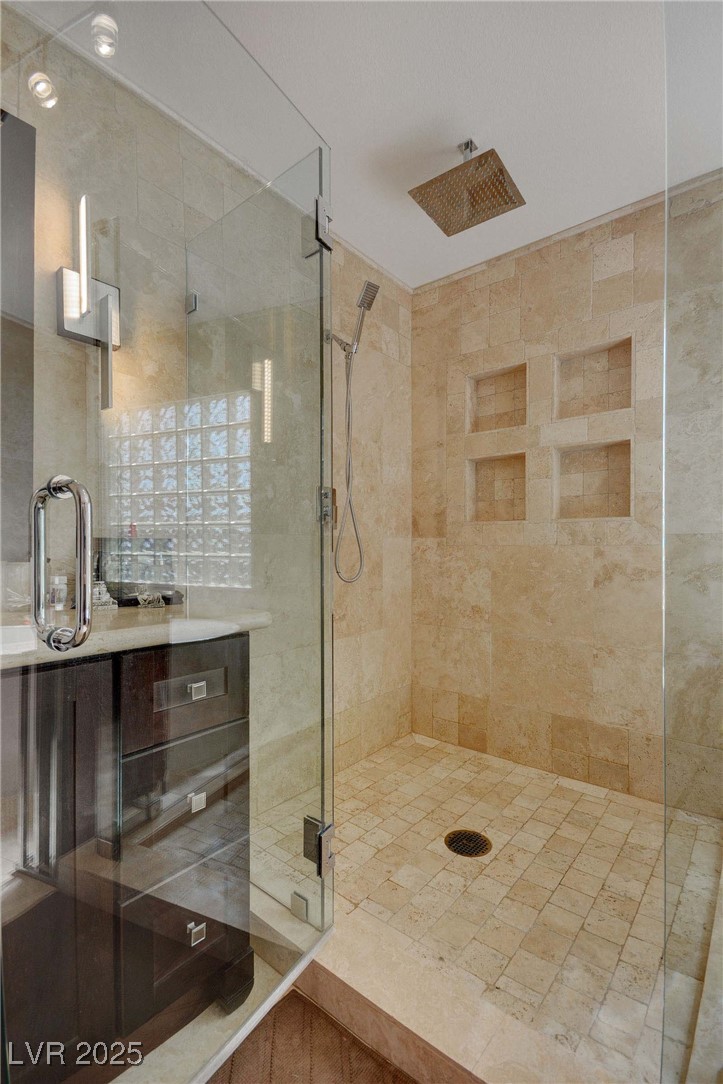 301 NEW RIVER Circle