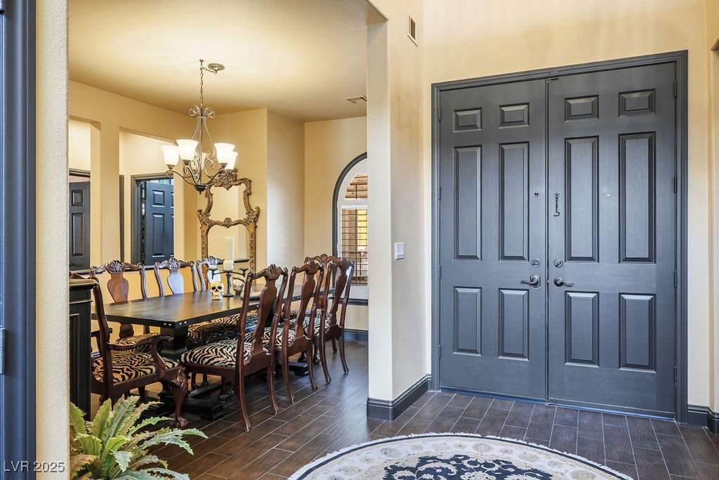 301 NEW RIVER Circle
