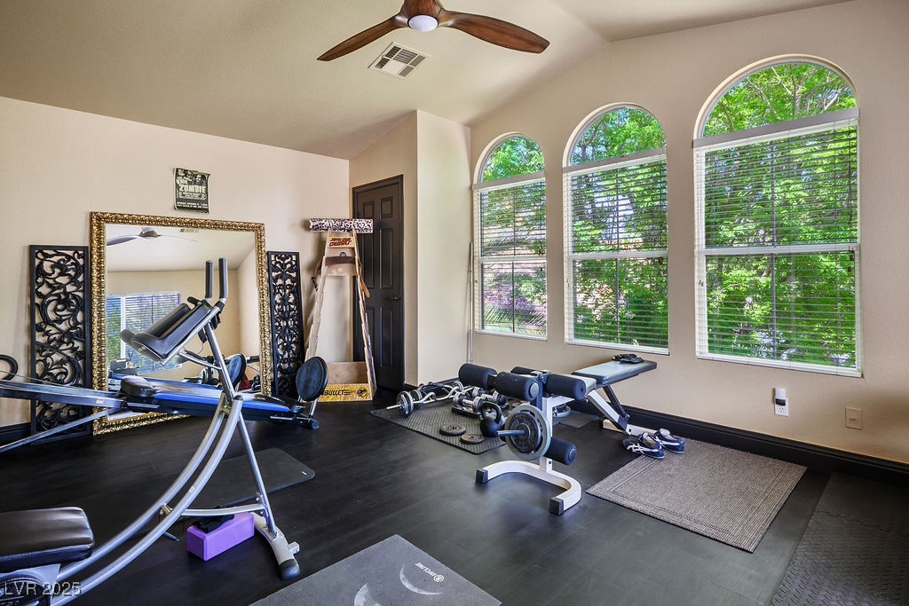 301 NEW RIVER Circle