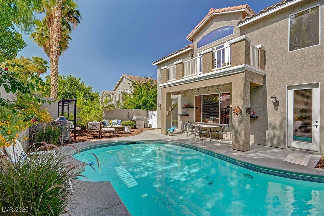 301 NEW RIVER Circle