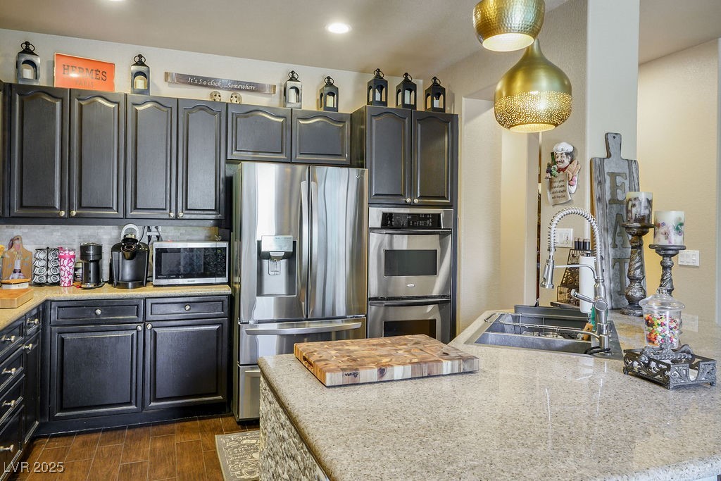 301 NEW RIVER Circle