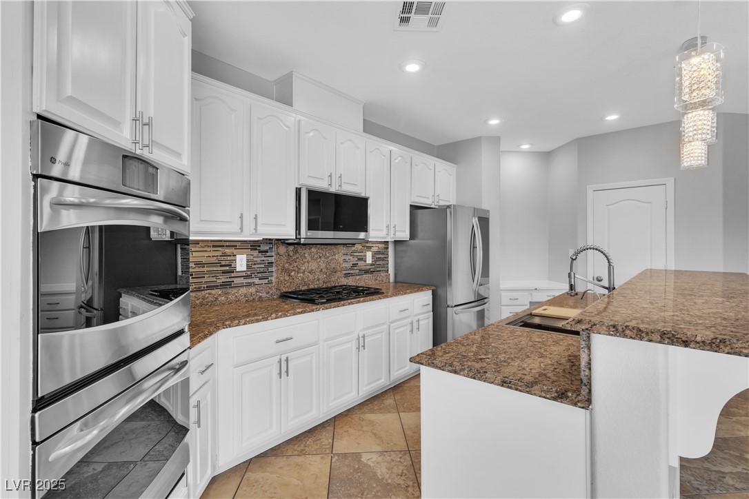 5889 Taylor Valley Avenue