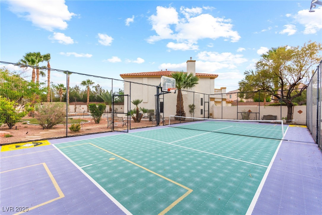 10804 Barnard Bee Court