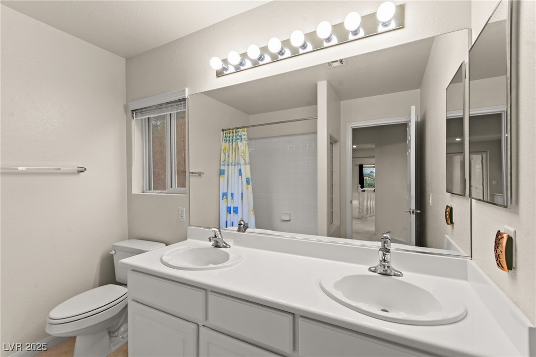 10804 Barnard Bee Court