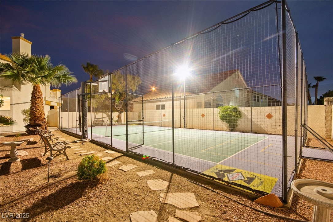 10804 Barnard Bee Court
